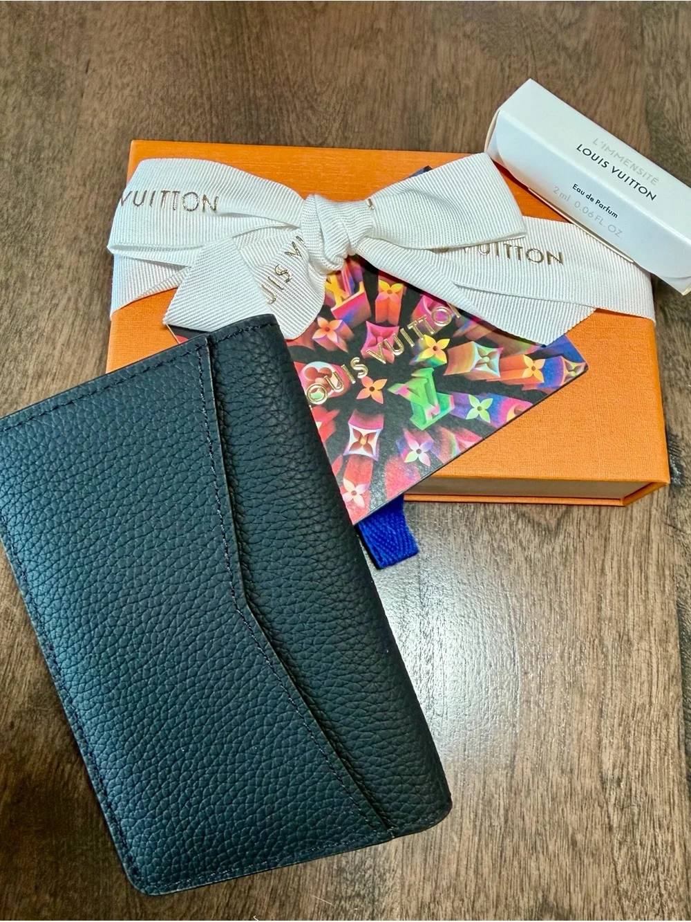 Louis Vuitton Black Pebbled Leather Pocket Organizer - Picture 5 of 7